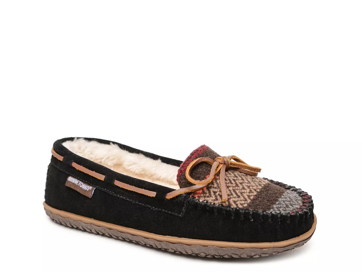 Dsw minnetonka best sale women's slippers