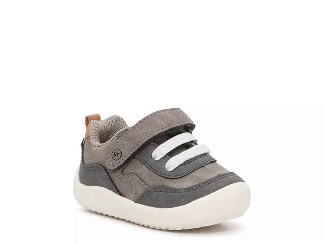 Stride Rite Nick Sneaker - Kids' - Free Shipping | DSW