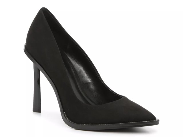 Dsw black and white hotsell pumps