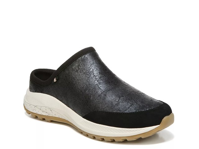 Dr scholl's kick it sneaker on sale