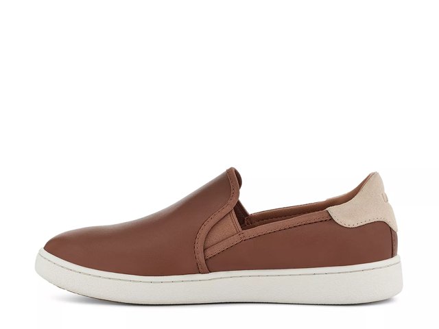 UGG Cas Slip-On Sneaker