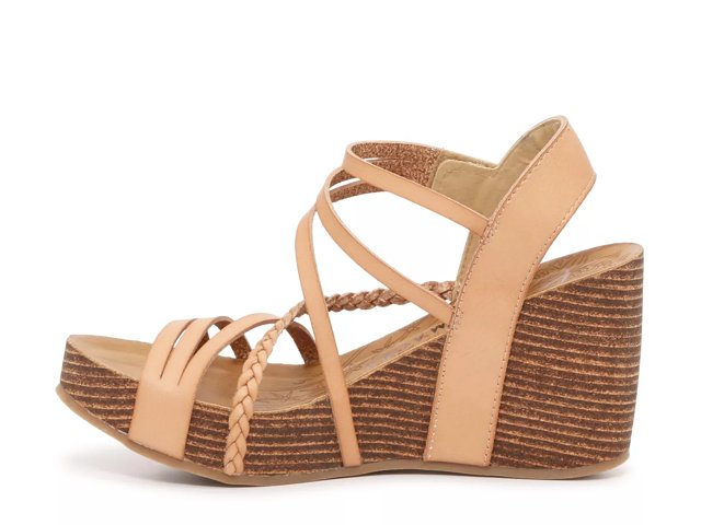 Dsw blowfish sandals discount