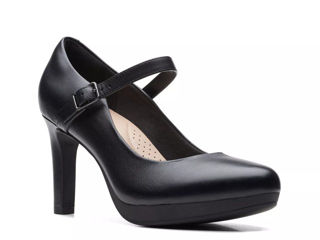 Clarks Ambyr Shine Pump