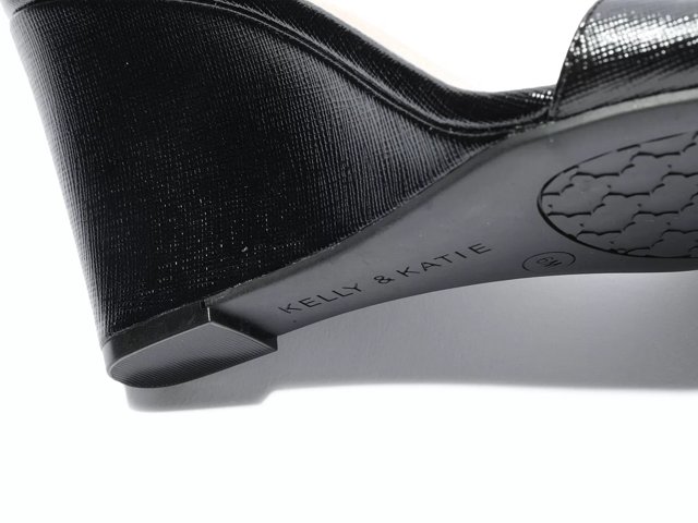Kelly and 2024 katie wedge sandals