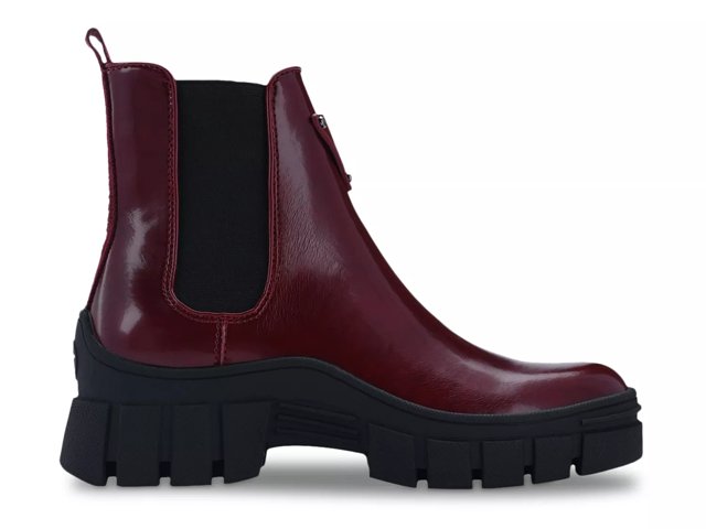 Guess boots red sales