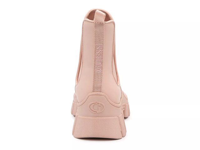 hestia boots guess