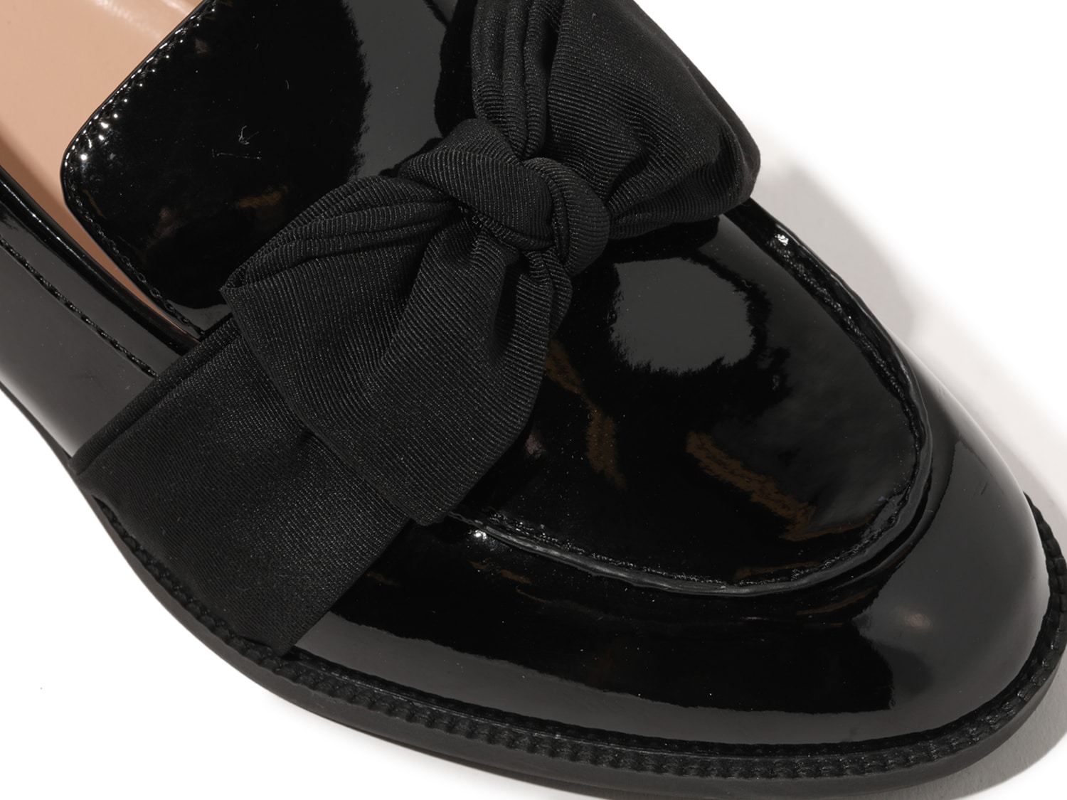 bandolino lindio bow loafer