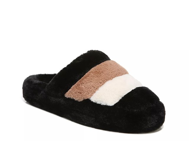 Dsw hotsell fluffy slippers