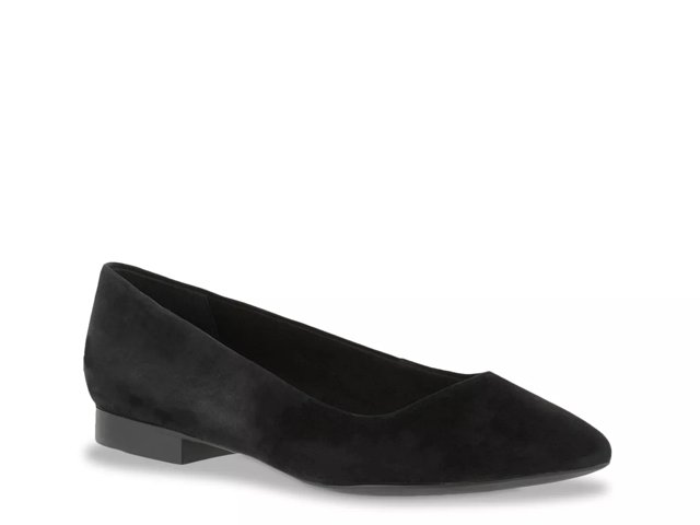 Navy blue flats dsw 2025