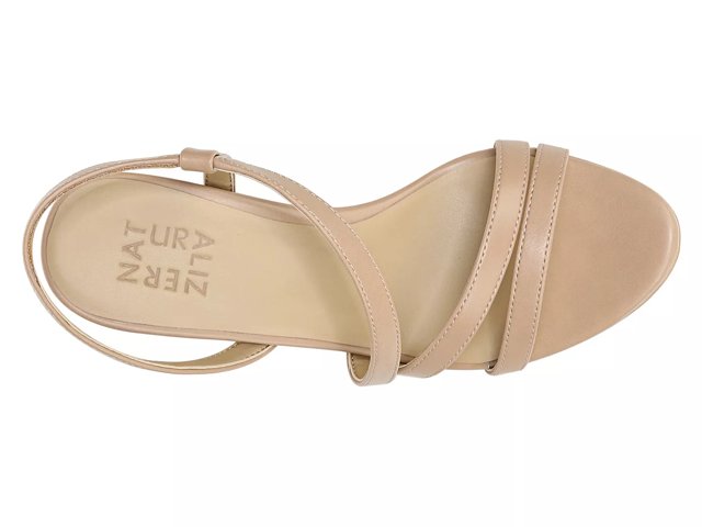 Naturalizer iris shop