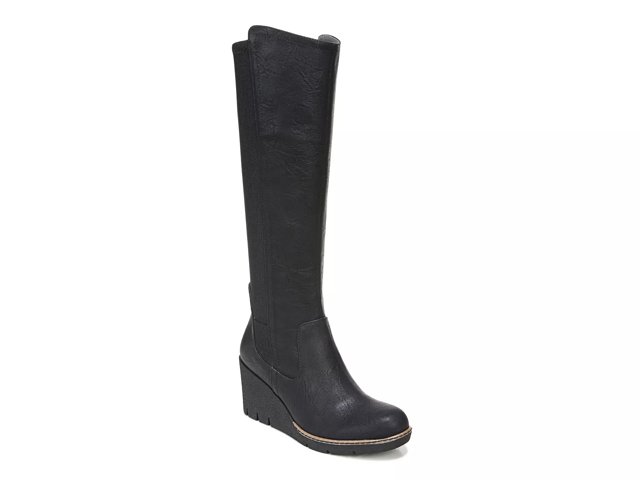 Lindy Wedge Boot
