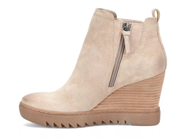 Dsw beige booties top