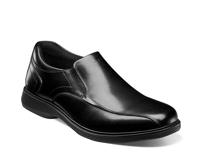 Black skid outlet free shoes