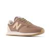 New Balance 420 v2 Sneaker Women s