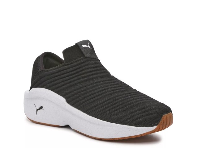 Dsw womens slip on sneakers best sale