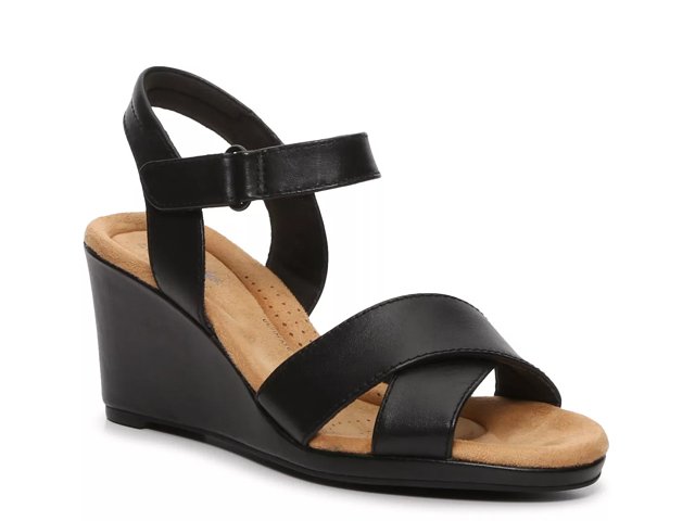 Clarks Tulip Gem Wedge Sandal - Free Shipping | DSW