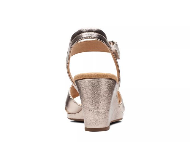 clarks tulip gem