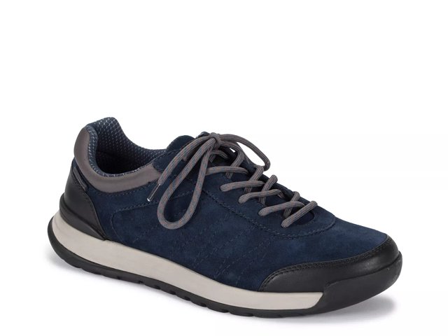Baretraps Newton Sneaker