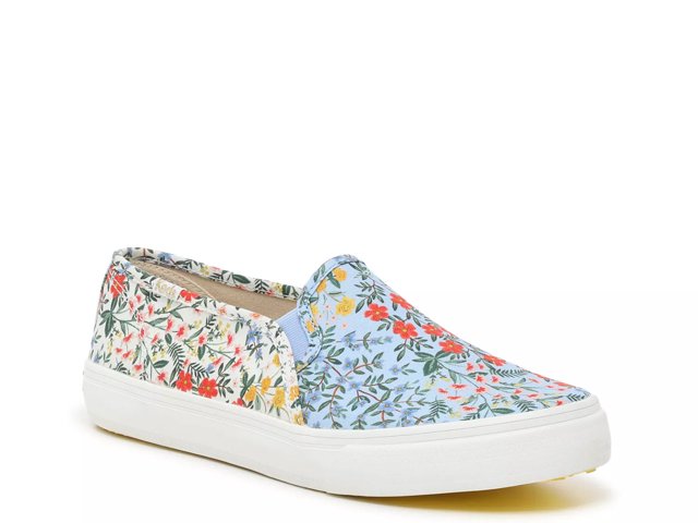 Dsw keds slip hotsell on