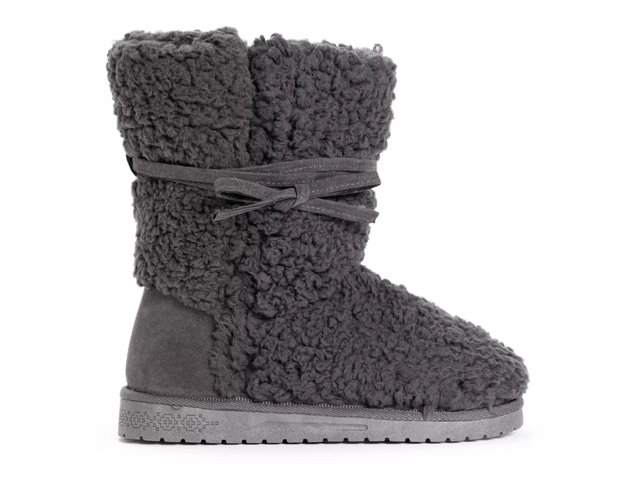 Grey muk clearance luks