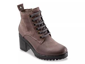 Dsw guess best sale combat boots