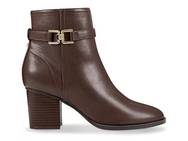 Bandolino bootie on sale
