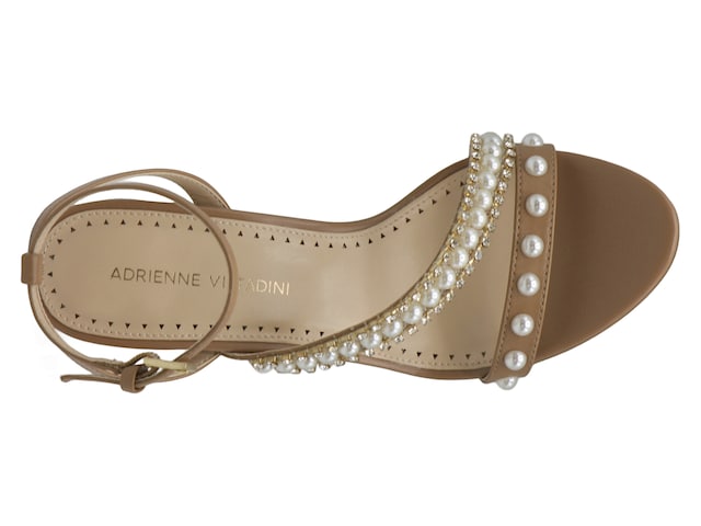 Adrienne Vittadini Women's Chelo Flatform Sandals - Depop