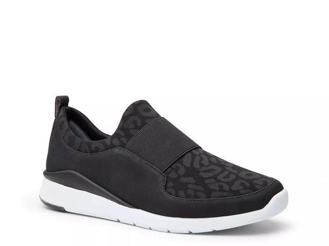 Dsw me too sale