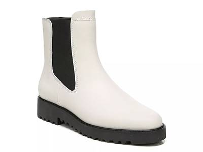 White on sale booties dsw