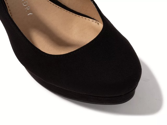 chinese laundry winter platform pump