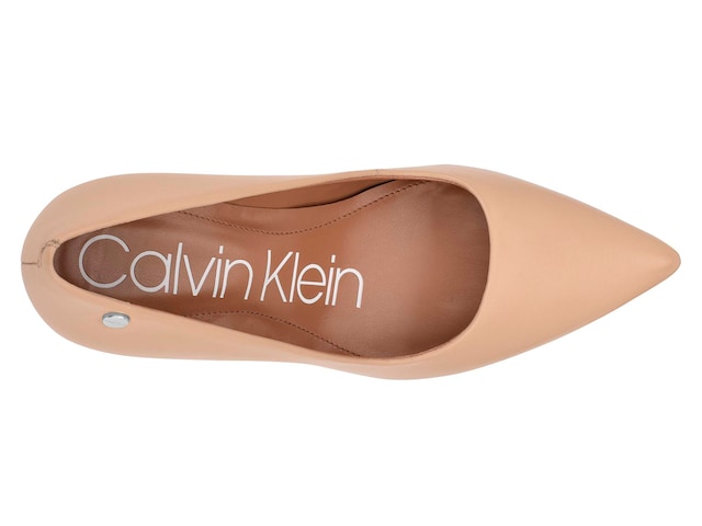 Calvin Klein Women's Brady Pump, Caramel, 5 : : Clothing, Shoes &  Accessories