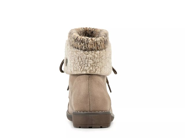 Cliffs by White Mountain Duena Wide Bootie