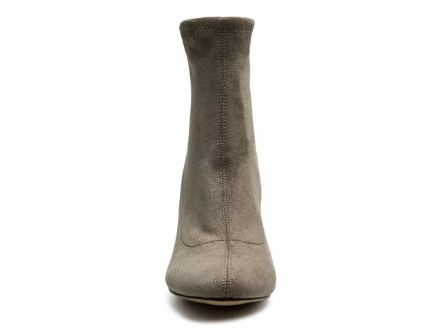 Bella vita emerson clearance booties
