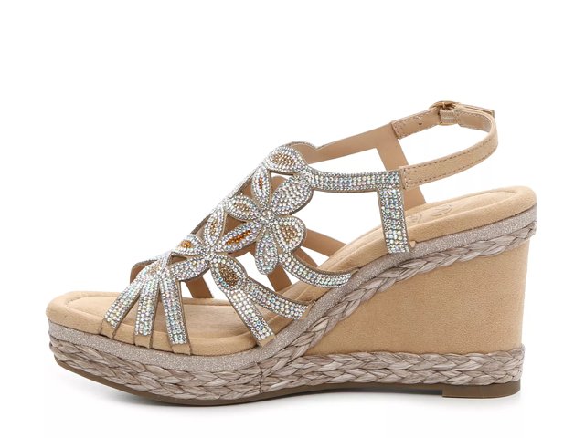 Badgetastic wedge 2025 sandal