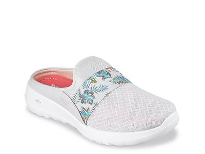 Skechers go on sale walk oasis