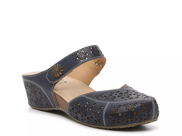 L Artiste by Spring Step Amoli Clog
