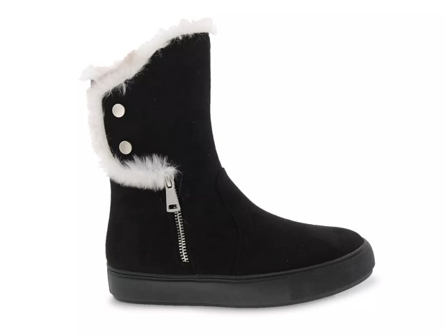Furry hot sale snow boots