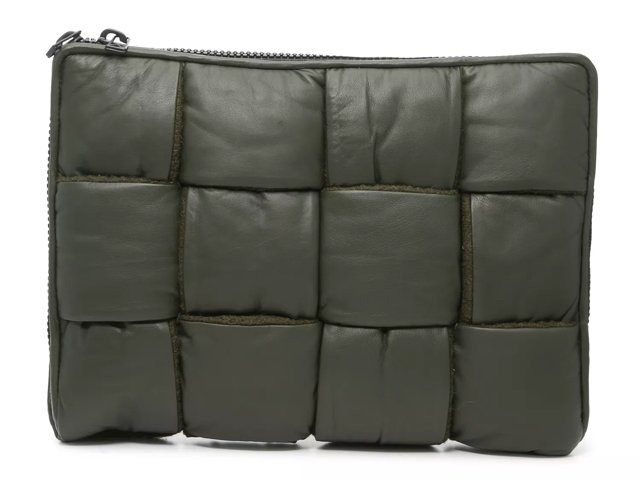 Bottega veneta document bag 2025