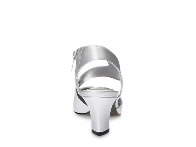 Easy Street Venue Sandal - Free Shipping | DSW