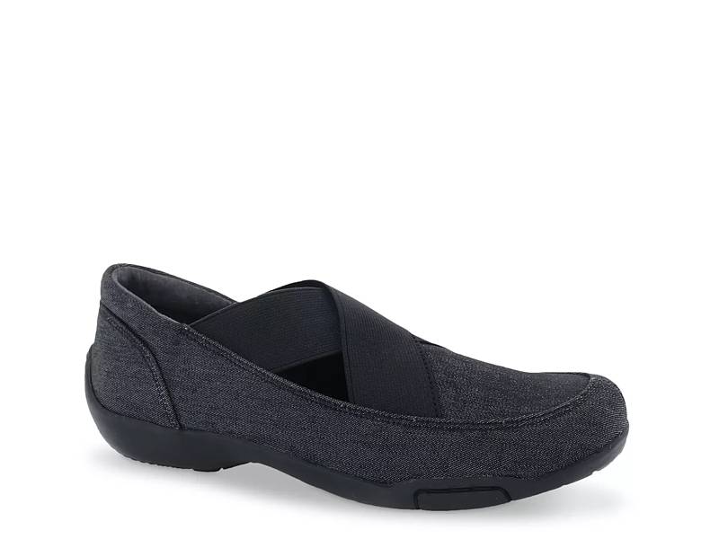 Clever Slip-On
