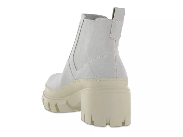 mia connor chelsea boots