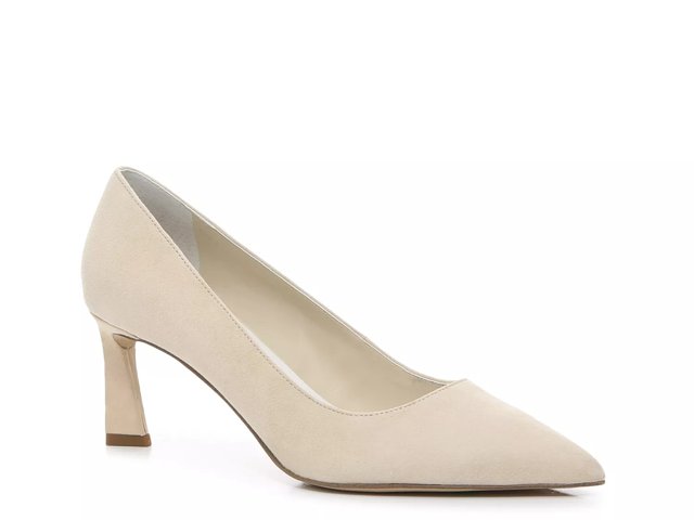 Beige pumps dsw top