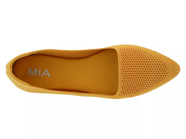 Mia laser cut flats hotsell
