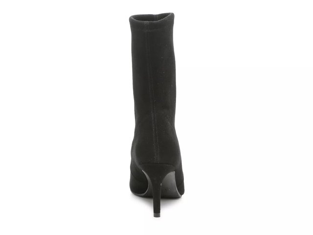 Stuart 2025 weitzman cling