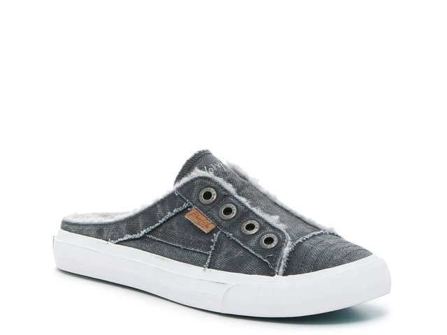 MOVIE COZY SLIP-ON SNEAKER