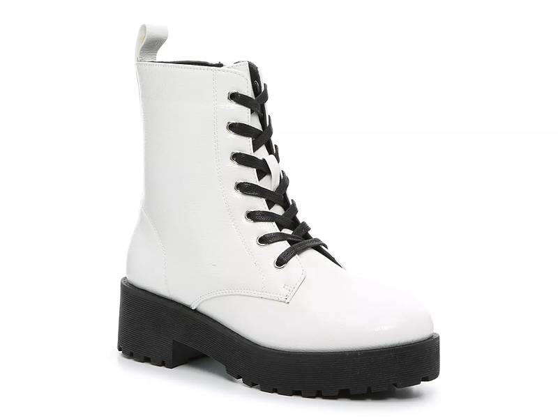 vince camuto women's footwear movelly combat boot