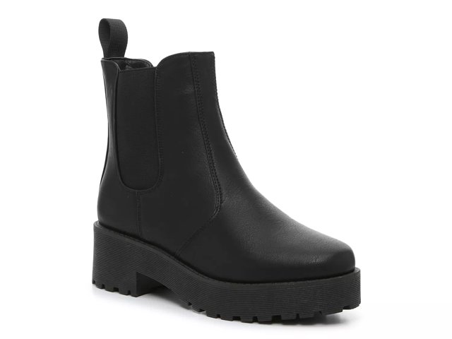 Dirty Laundry Monet Platform Chelsea Boot - Free Shipping | DSW