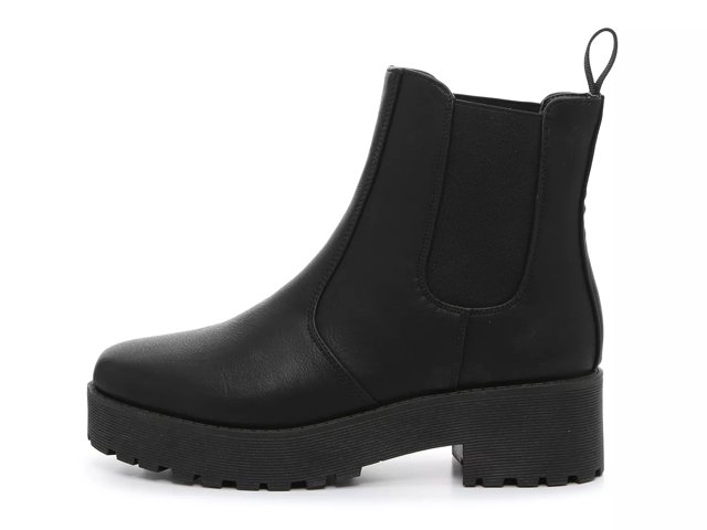 Dirty Laundry Monet Platform Chelsea Boot - Free Shipping | DSW