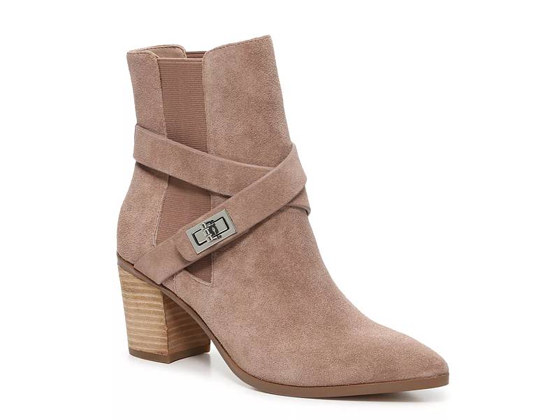 Block heel 2024 booties dsw