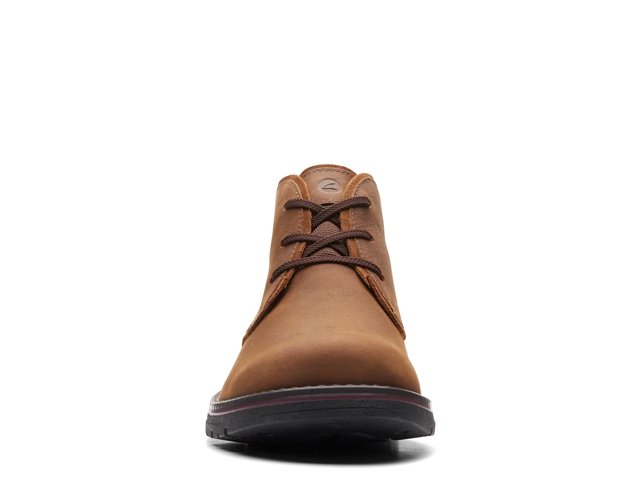 Clarks chukka shop